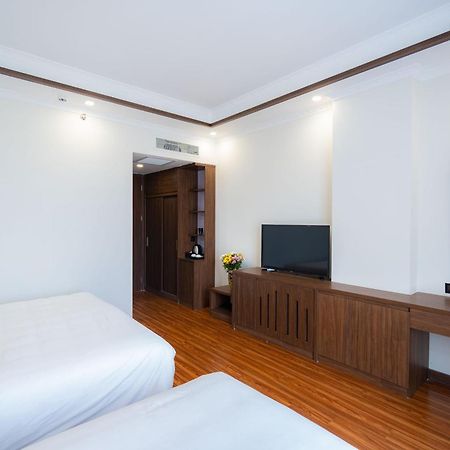 Xuan Thanh Luxury Hotel Ха Лонг Екстериор снимка