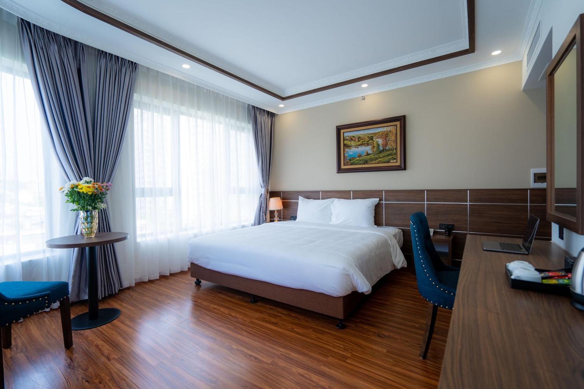 Xuan Thanh Luxury Hotel Ха Лонг Екстериор снимка